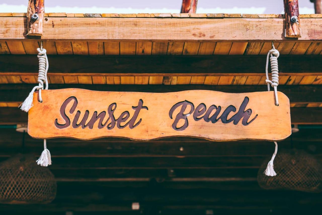 Sunset Beach Playa Blanca Exterior foto